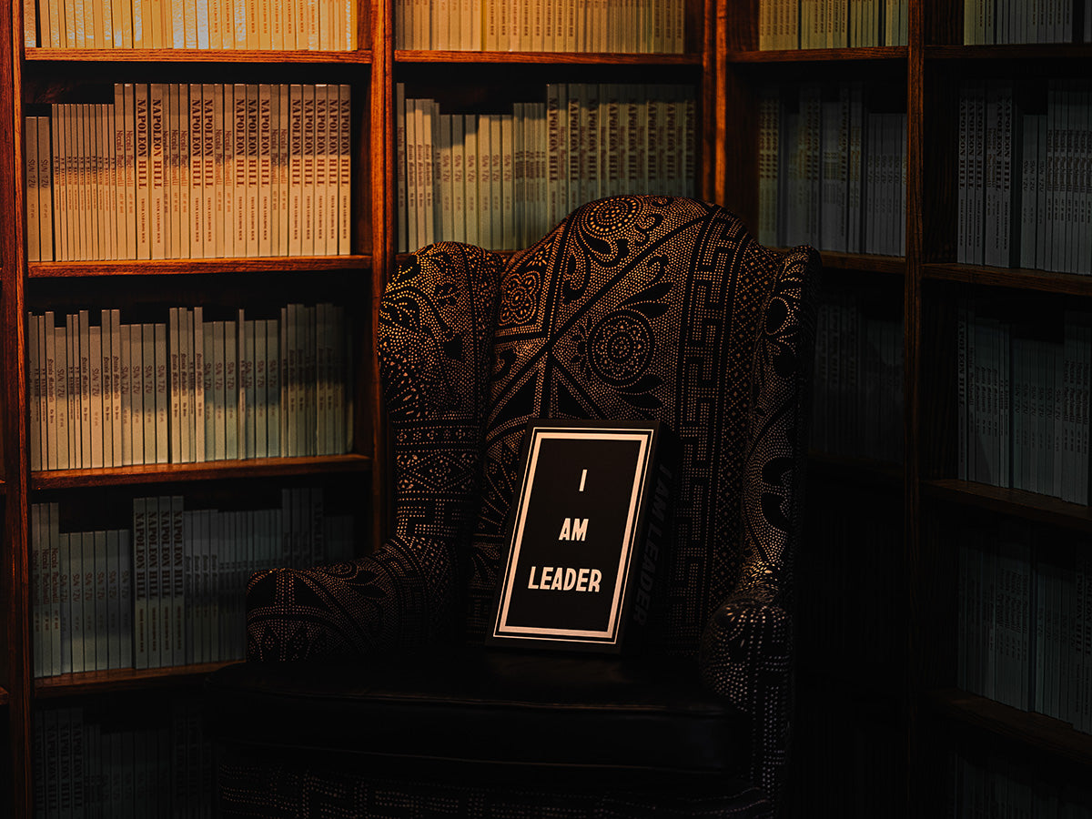 I AM LEADER System: 4-Book Set.